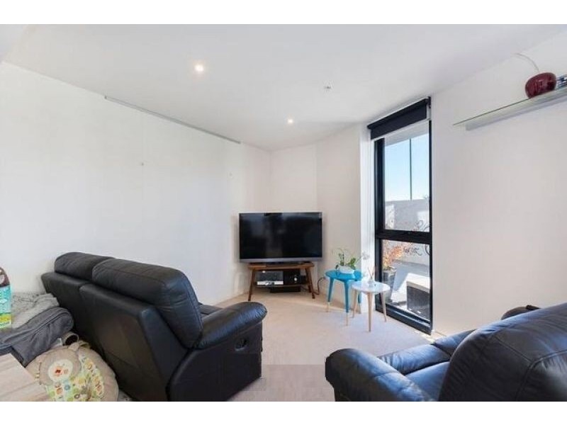 10/1 Mouat St, Lyneham ACT 2602
