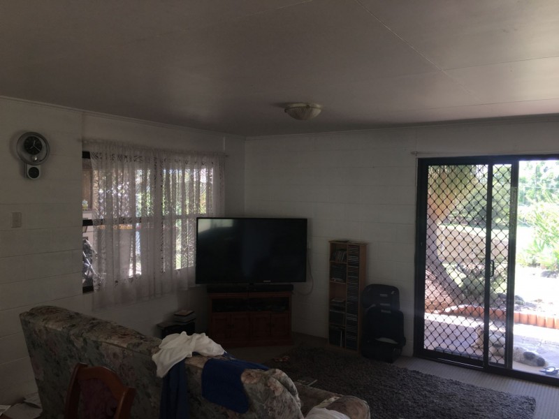 3 School st, Kilkivan QLD 4600