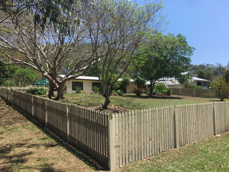 3 School st, Kilkivan QLD 4600