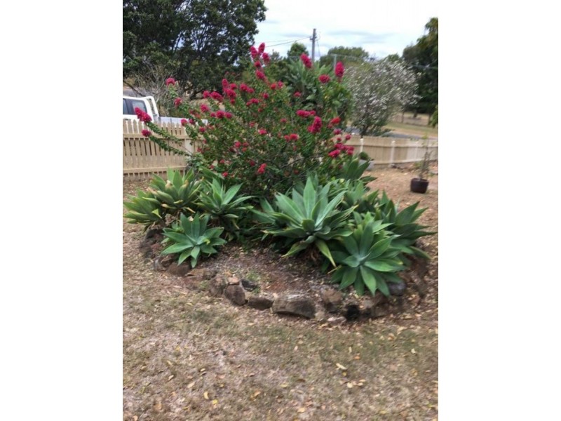 3 School st, Kilkivan QLD 4600