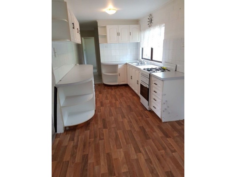 3 School st, Kilkivan QLD 4600