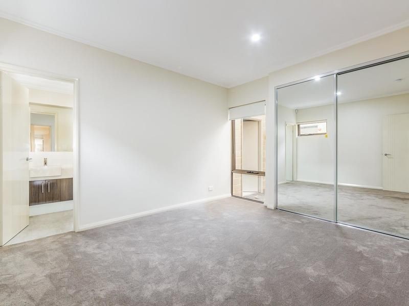 2/19 Lord St, Bassendean WA 6054