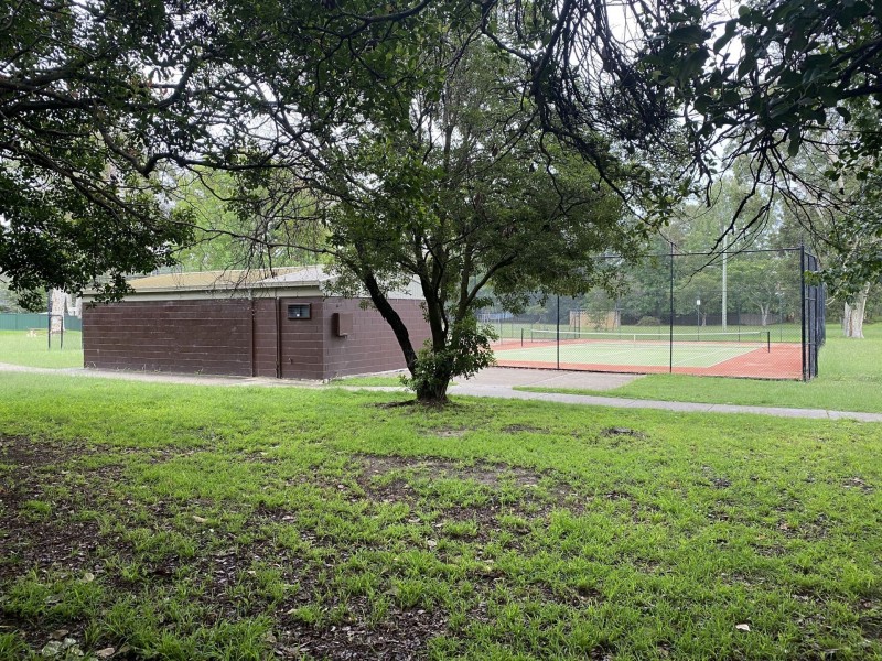 18 Glenell St, Blaxland NSW 2774