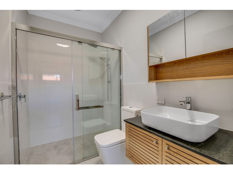 54 Hudson Ave, Girrawheen WA 6064