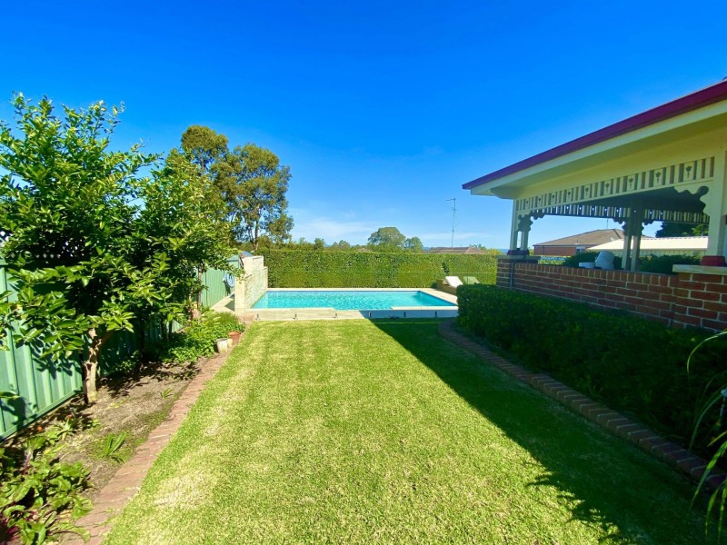 18 Rhodes Place, Harrington Park NSW 2567