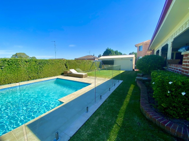 18 Rhodes Place, Harrington Park NSW 2567