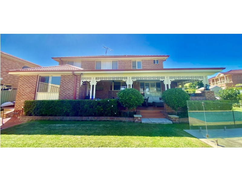 18 Rhodes Place, Harrington Park NSW 2567