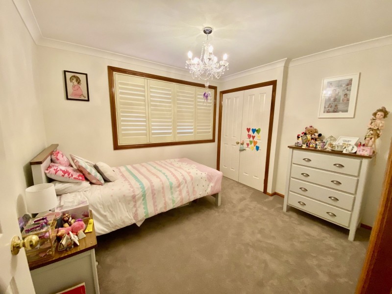 18 Rhodes Place, Harrington Park NSW 2567