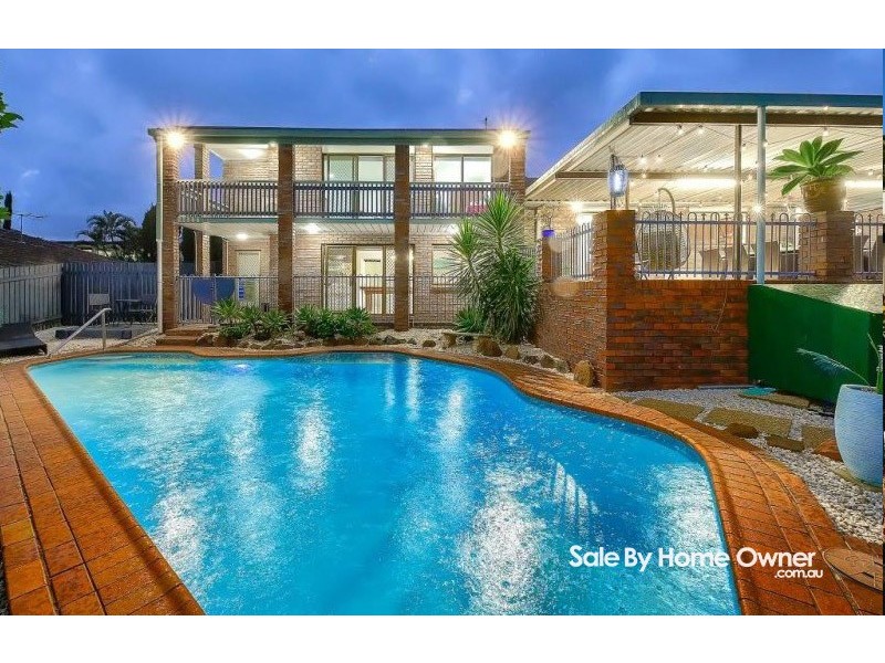 4 Donat Cl, Stafford Heights QLD 4053