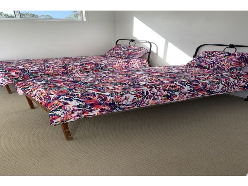 18 Brackish Court, Toogoom QLD 4655