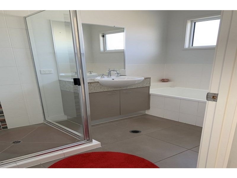 18 Brackish Court, Toogoom QLD 4655