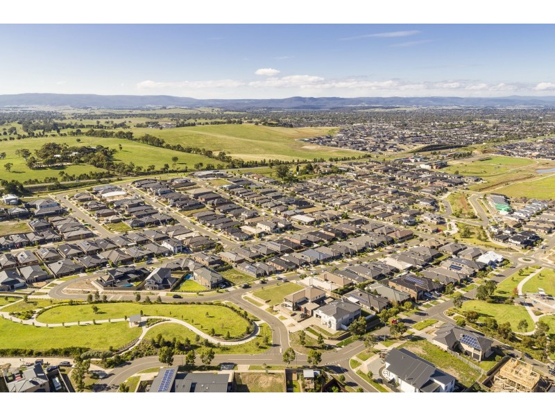 8 Trimble way, Mernda VIC 3754