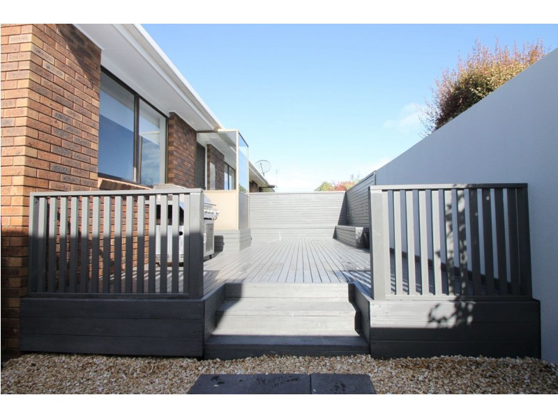 11/17 Victoria Parade, Devonport TAS 7310