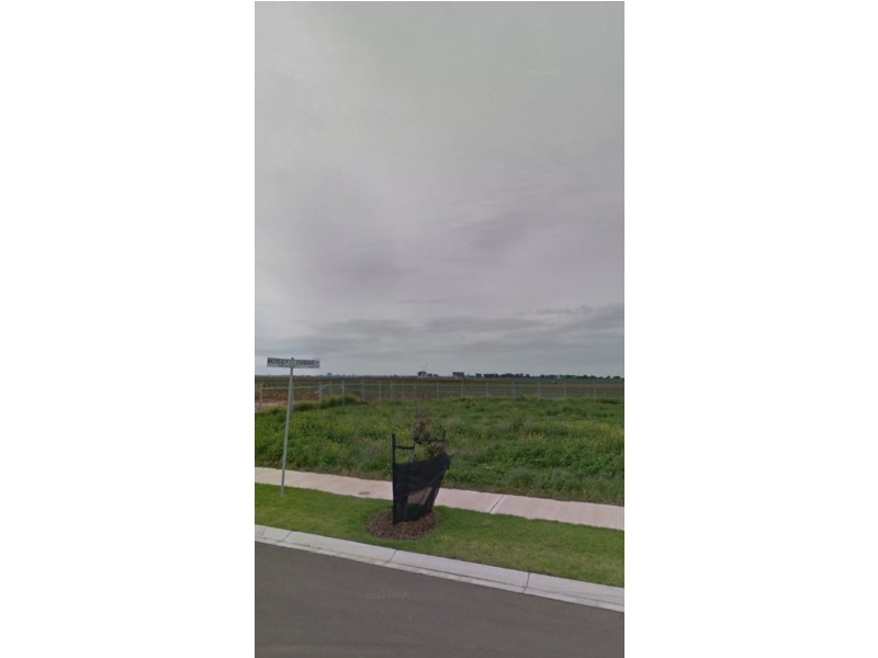 66 Starboard Way, Werribee South VIC 3030