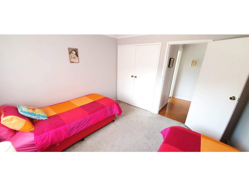 9 Evans Close, Bowenfels NSW 2790