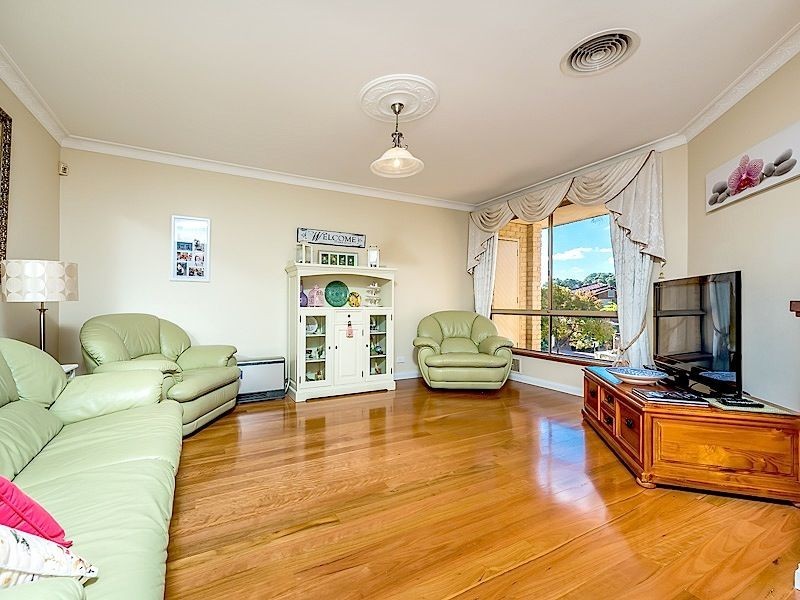 7 Kingston Heath Court, Connolly WA 6027