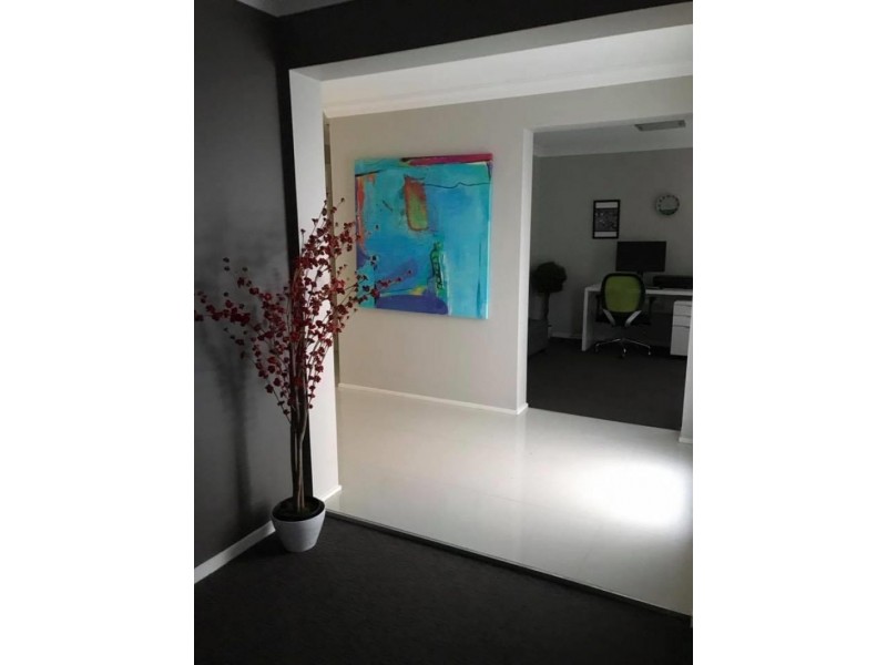 16 Roberts Road, Lawson NSW 2783