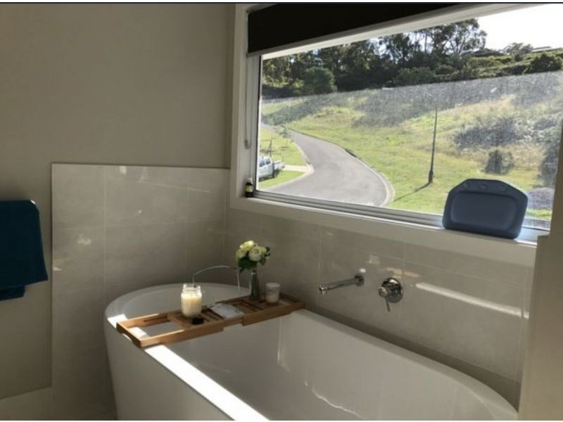 16 Roberts Road, Lawson NSW 2783