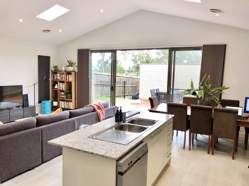 13 Rove Lane, Doreen VIC 3754