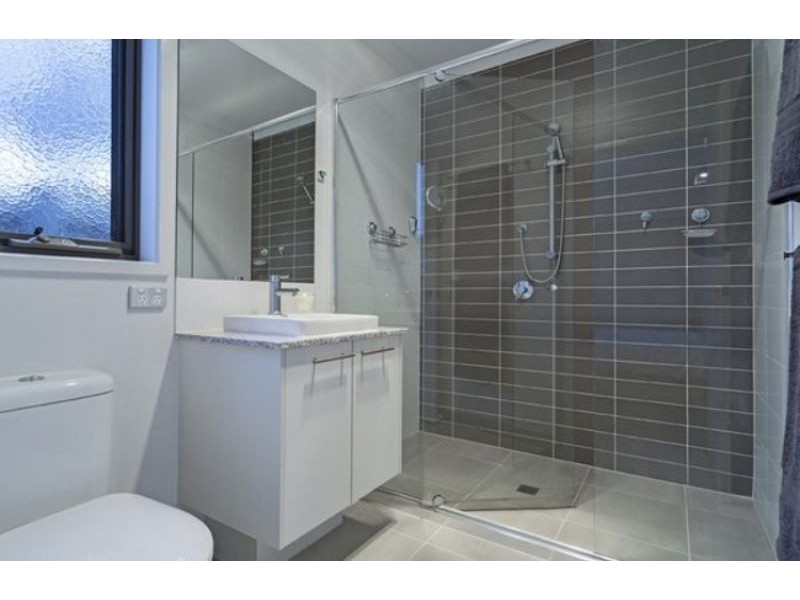 13 Rove Lane, Doreen VIC 3754