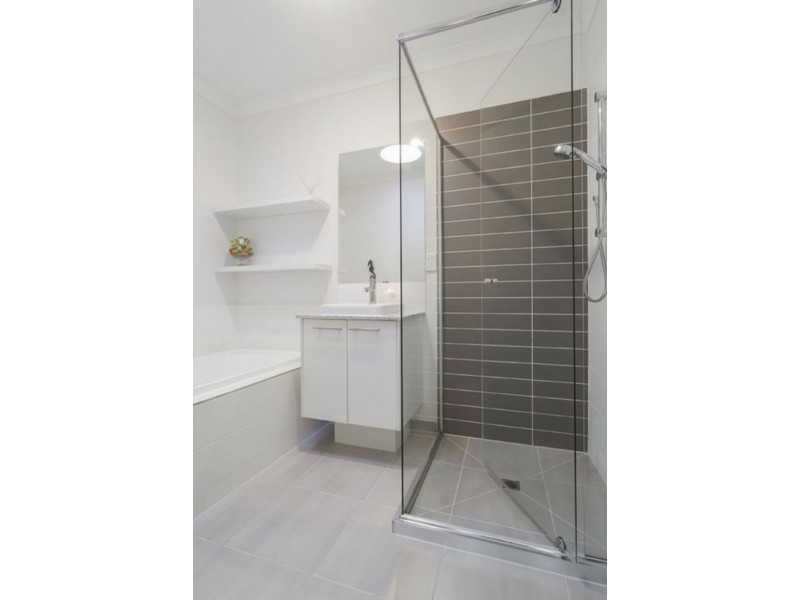 13 Rove Lane, Doreen VIC 3754