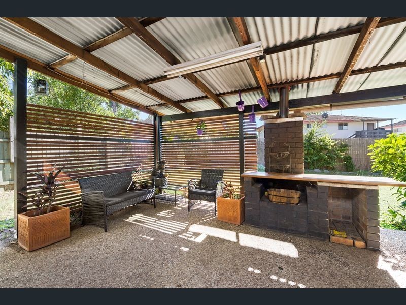 1298 Anzac Ave, Kallangur QLD 4503