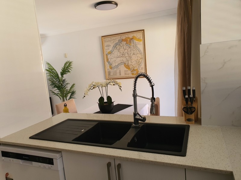 50/37 St Kevins Ave, Benowa QLD 4217