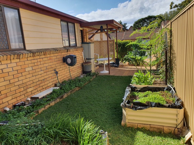 50/37 St Kevins Ave, Benowa QLD 4217