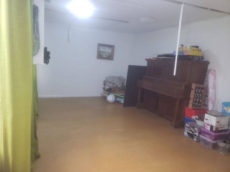 44 Endeavour Road, Georges Hall NSW 2198