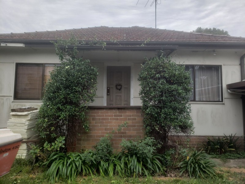 44 Endeavour Road, Georges Hall NSW 2198