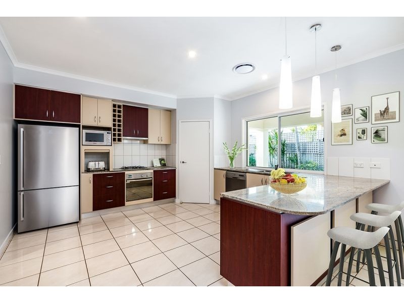 8 Jersey Place, Parrearra QLD 4575