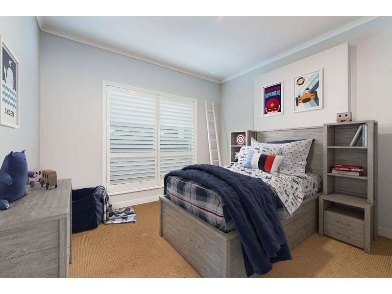 8 Jersey Place, Parrearra QLD 4575