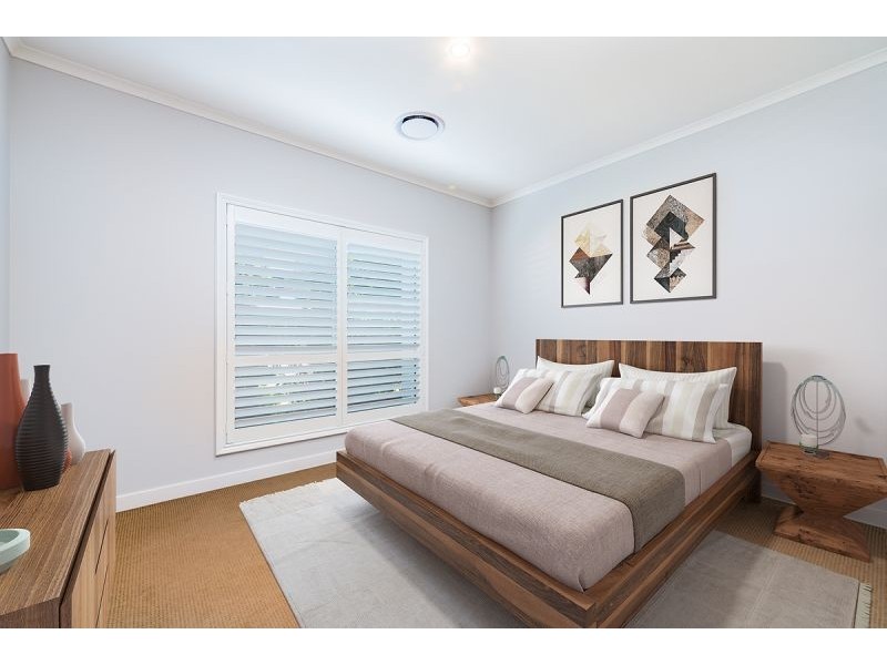 8 Jersey Place, Parrearra QLD 4575