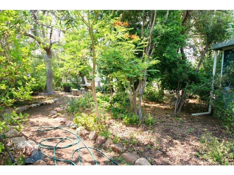 127 Goanna flats, The Gemfields QLD 4702