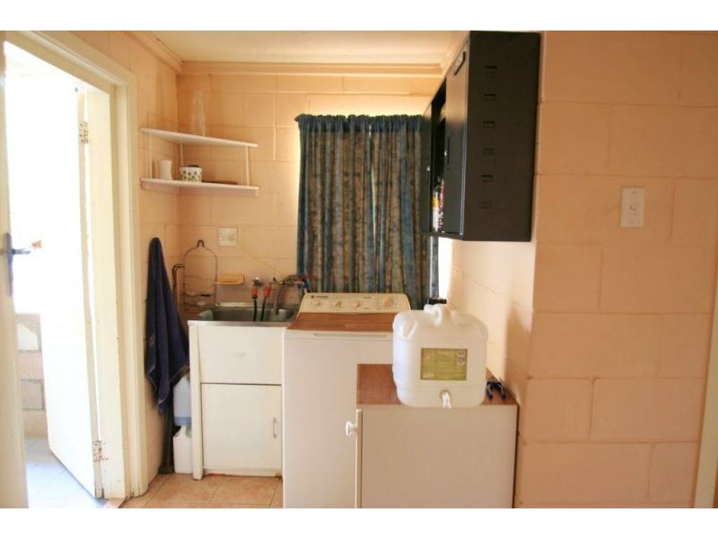 127 Goanna flats, The Gemfields QLD 4702