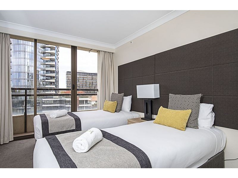 601/2 Marcus Clarke, Canberra ACT 2600