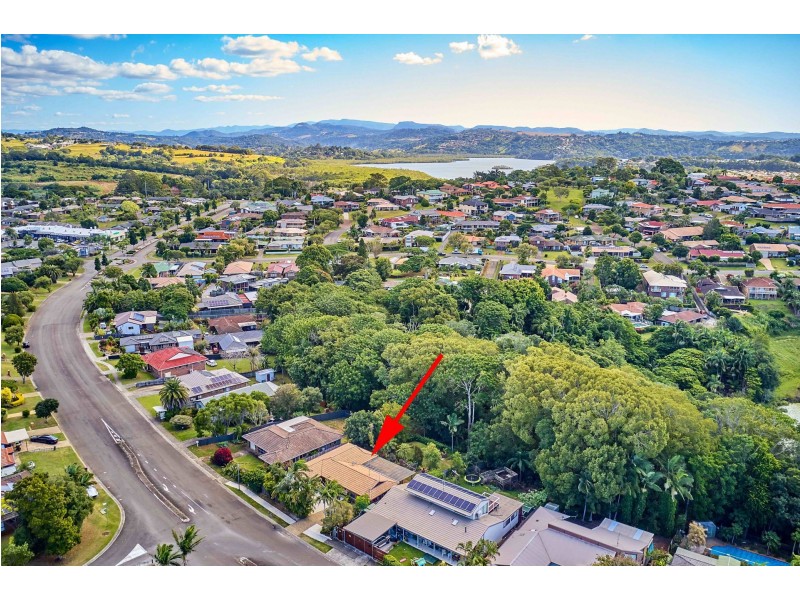 38 Amaroo Drive, Banora Point NSW 2486