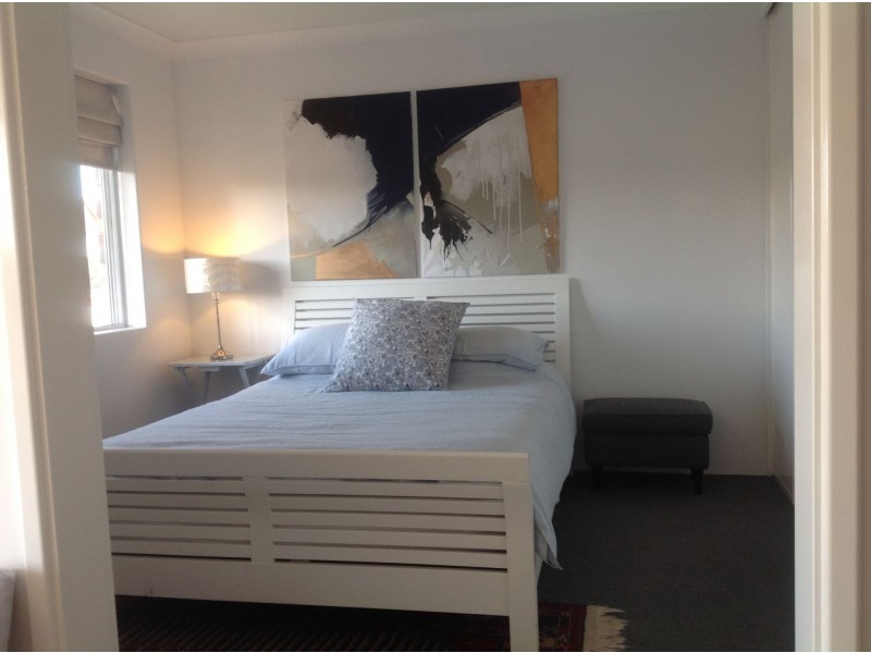 24/7 Vincent Street, Mount Lawley WA 6050