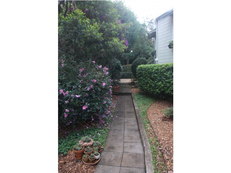 25 Huyber Lane, Tamborine Mountain QLD 4272