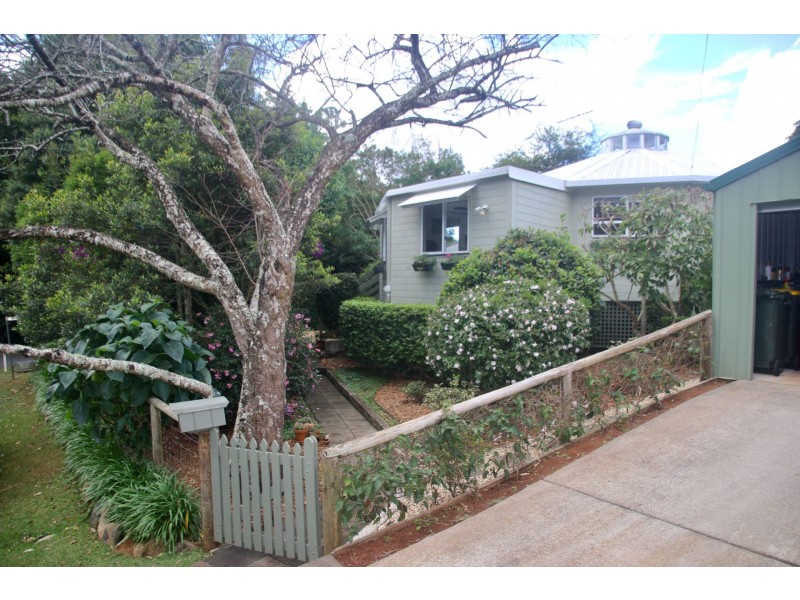 25 Huyber Lane, Tamborine Mountain QLD 4272
