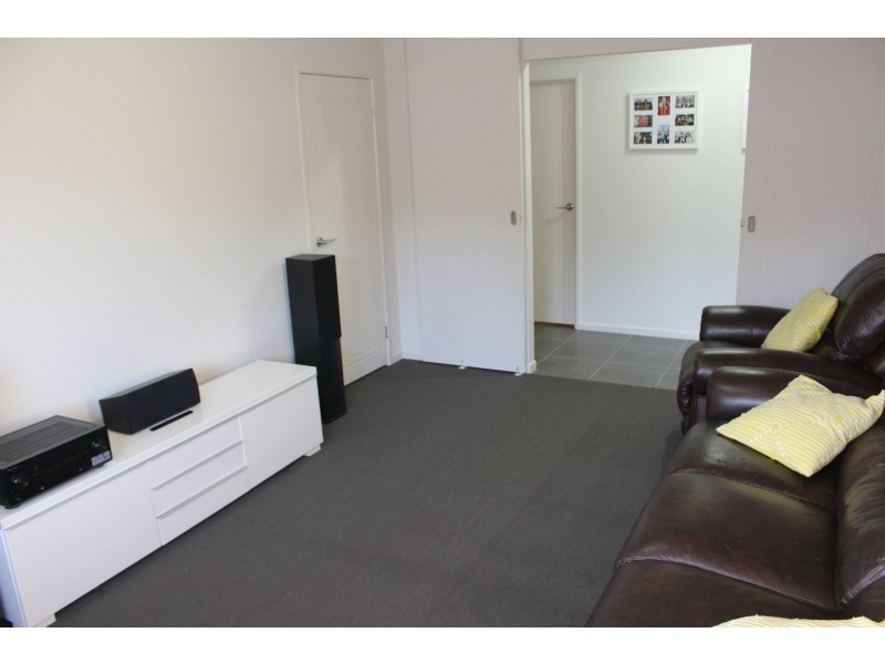 1 Lenton Court, Burpengary QLD 4505