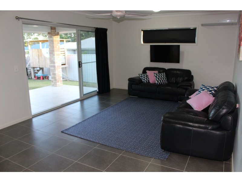 1 Lenton Court, Burpengary QLD 4505