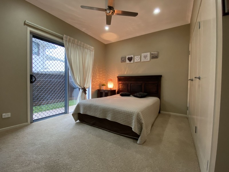 2 Mickelson Street, North Lakes QLD 4509