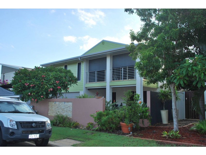 10 Hutchinson Street, Woorim QLD 4507