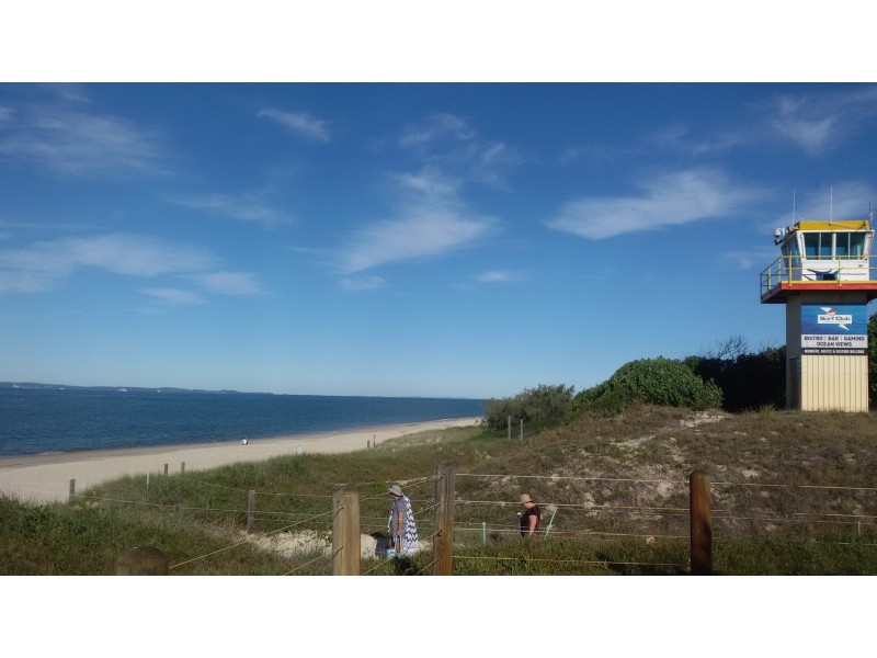 10 Hutchinson Street, Woorim QLD 4507