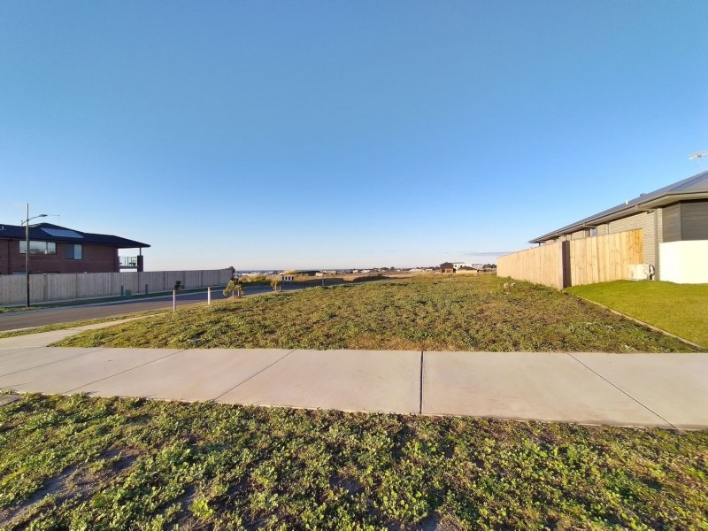 7 Fieldwren Crescent, Torquay VIC 3228