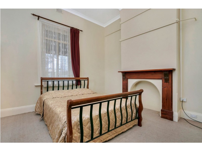 12 Castine Terrace, Riverton SA 5412