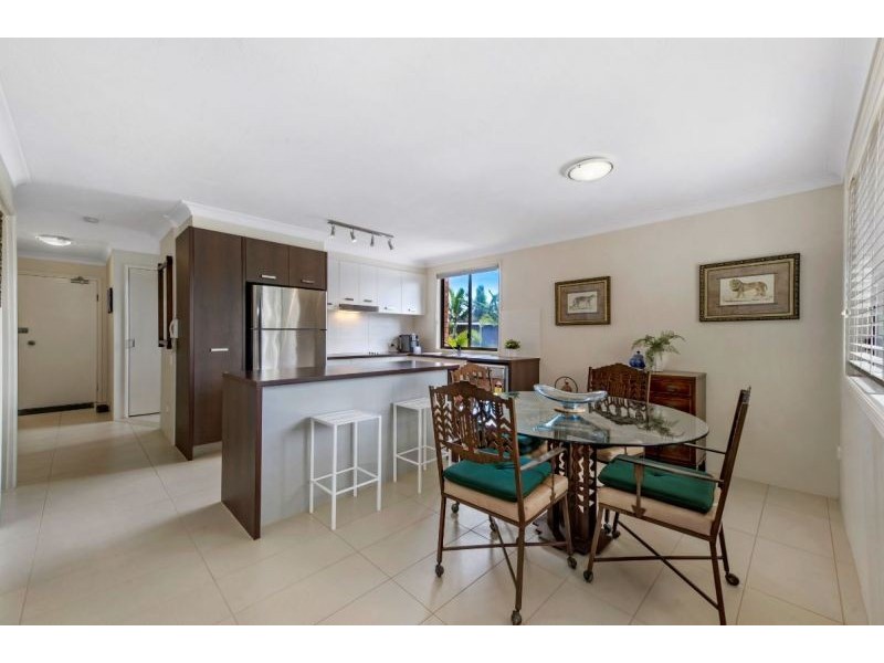 6/29 Second Avenue, Broadbeach QLD 4218
