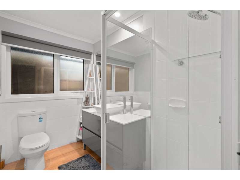 14 Hovell Court, Cranbourne VIC 3977