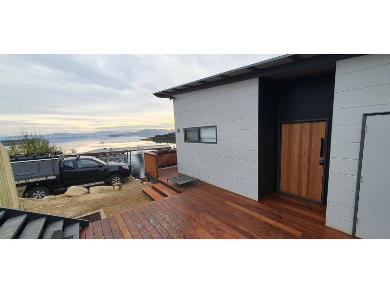 4 Gregory Street, Lewisham TAS 7173